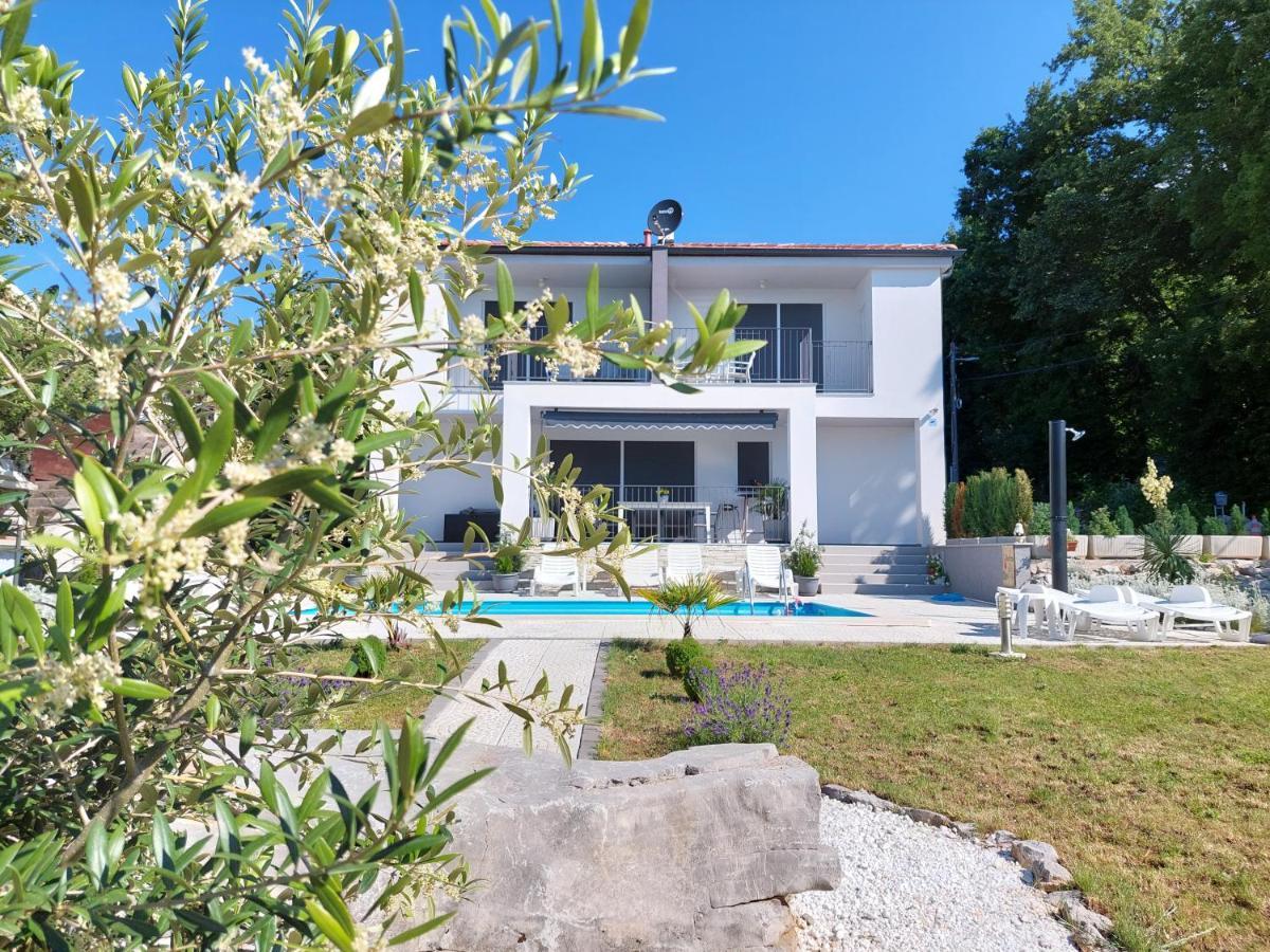 Villa Madlen Ičići Екстериор снимка