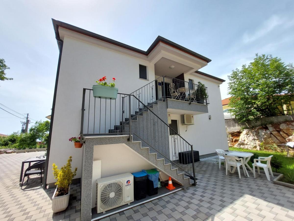 Villa Madlen Ičići Екстериор снимка