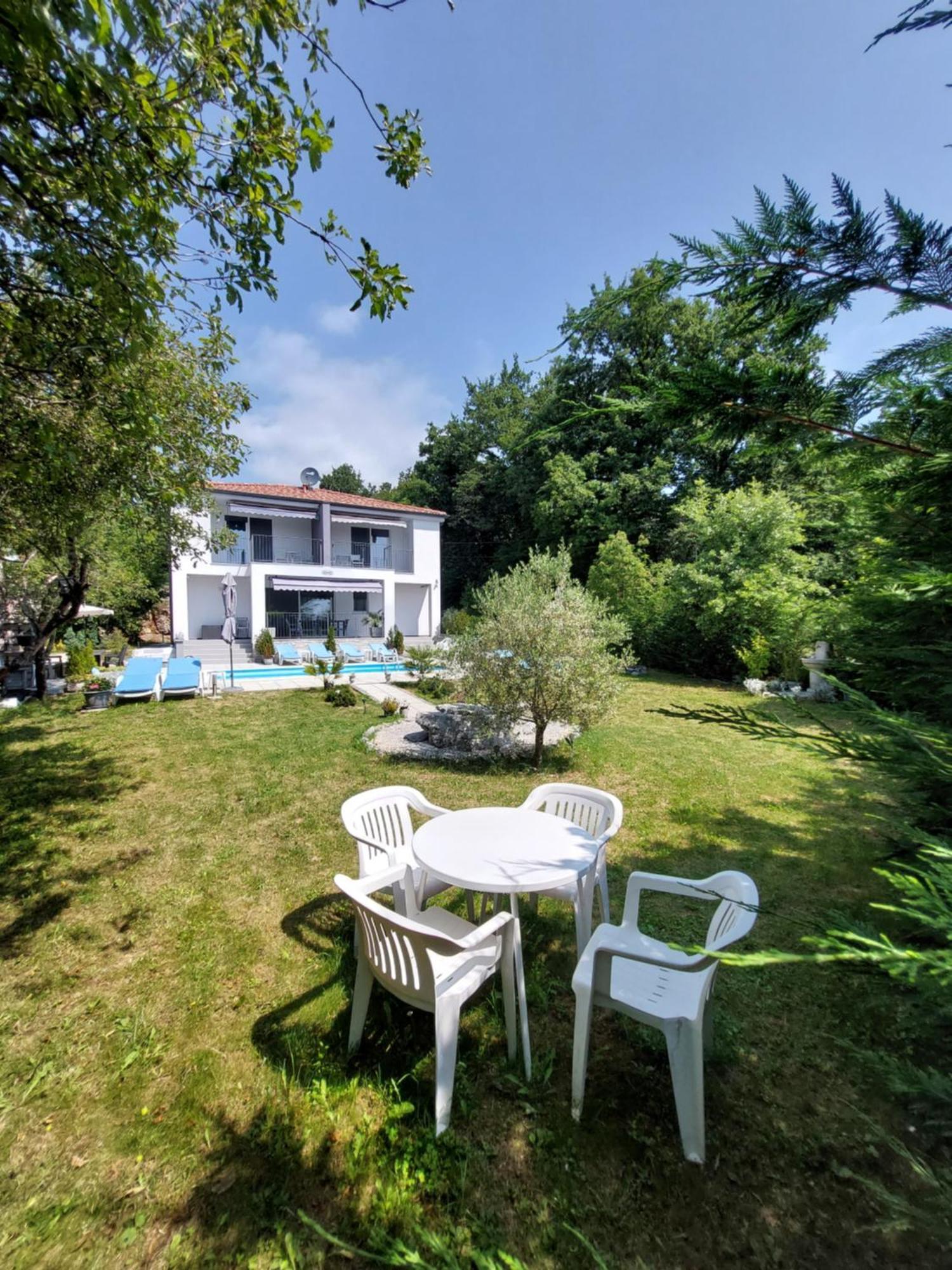 Villa Madlen Ičići Екстериор снимка